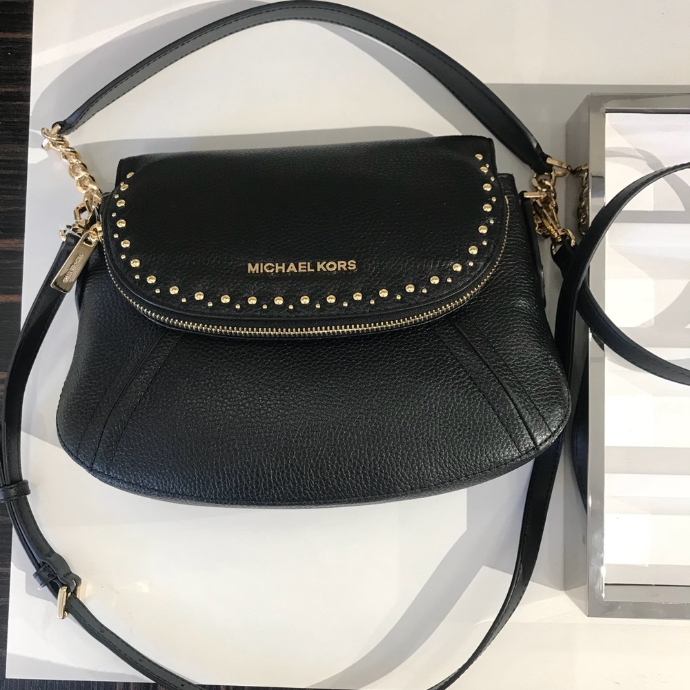 ⭐️SALE⭐️MK Aria Medium Convertible Studded